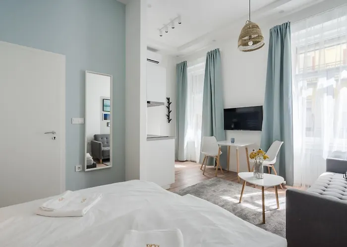 A13 - Boutique Retreat, Charm By Bqa Apartament *