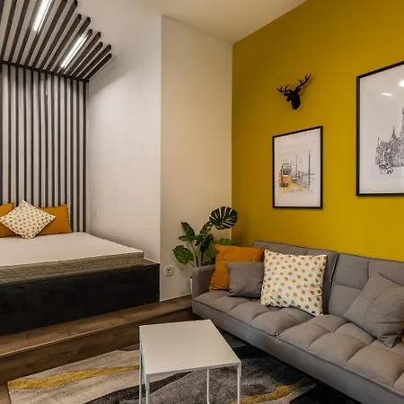 A13 - Boutique Retreat, Charm By Bqa Appartamento Budapest