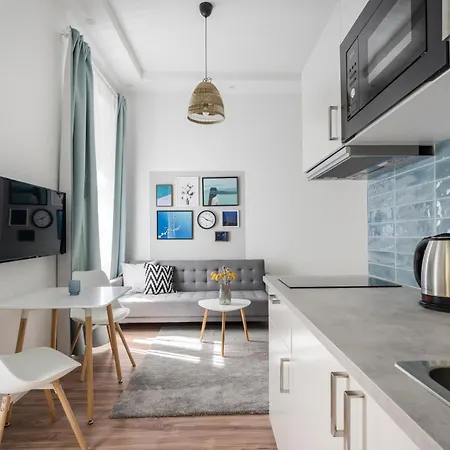 A13 - Boutique Retreat, Charm By Bqa *