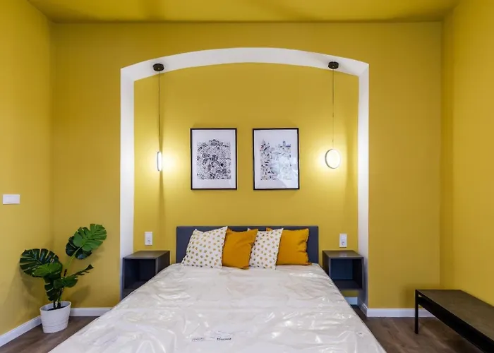 A13 - Boutique Retreat, Charm By Bqa