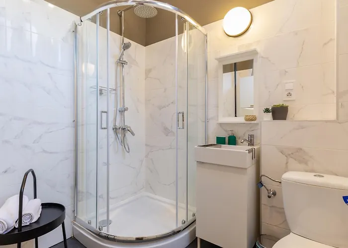 A13 - Boutique Retreat, Charm By Bqa Apartament *