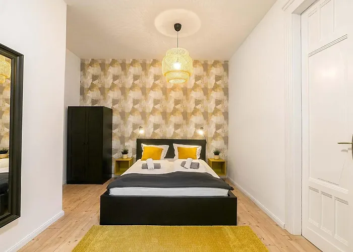 A13 - Boutique Retreat, Charm By Bqa * Budapesta