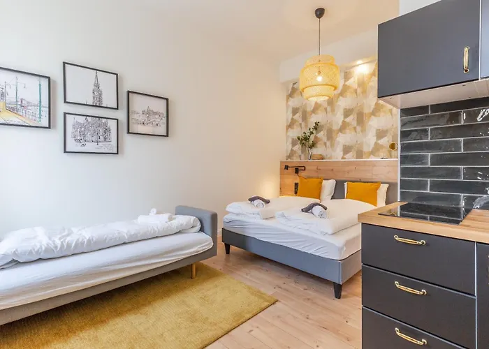 A13 - Boutique Retreat, Charm By Bqa *